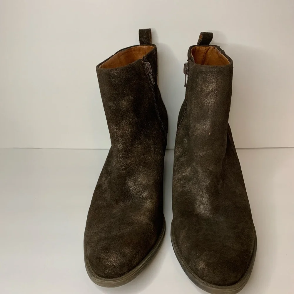 Lucky Brand Natania 9 medium bootie bracken suede zip moto western